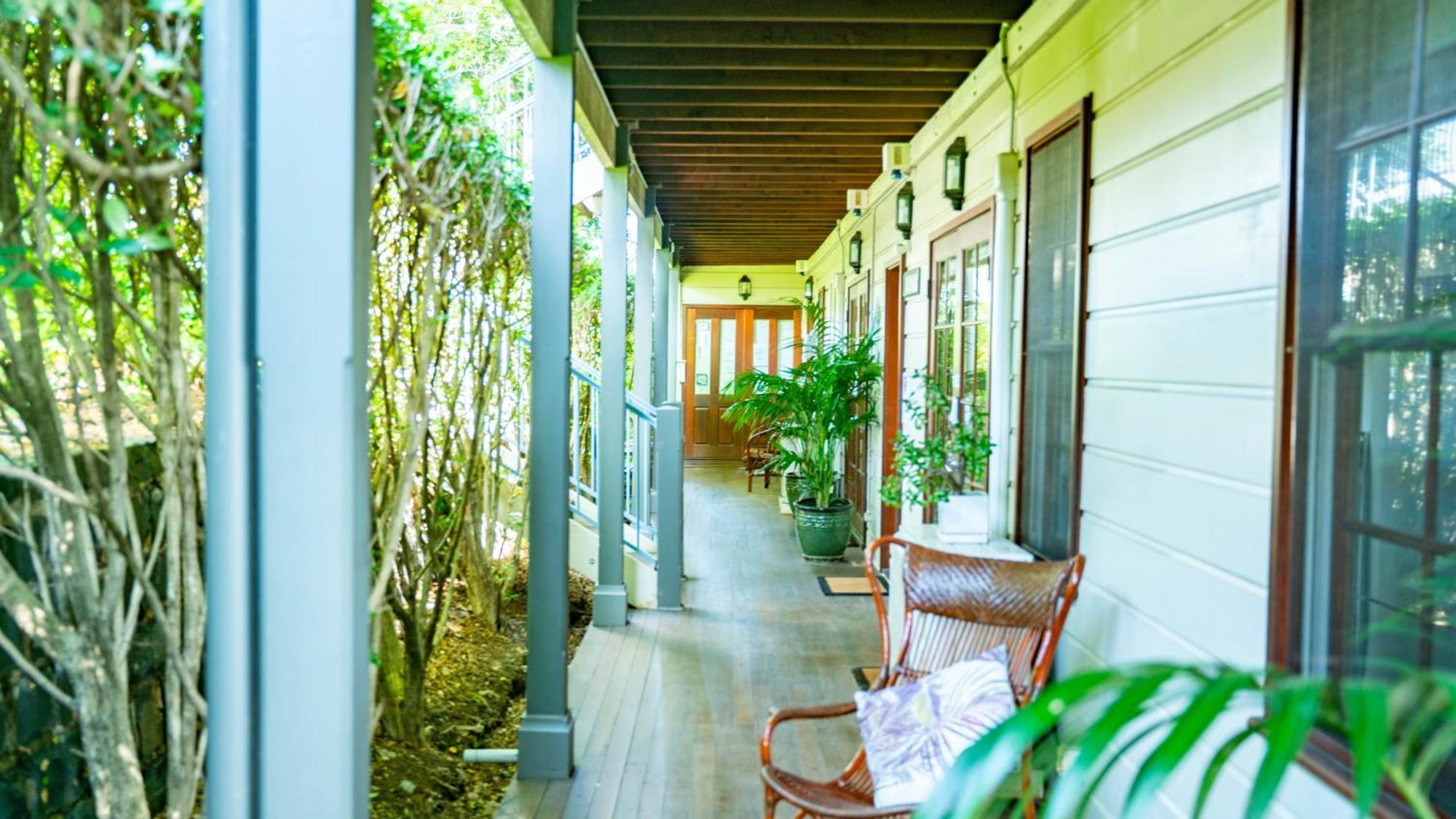 Bellevue Boutique Hotel Киама Екстериор снимка